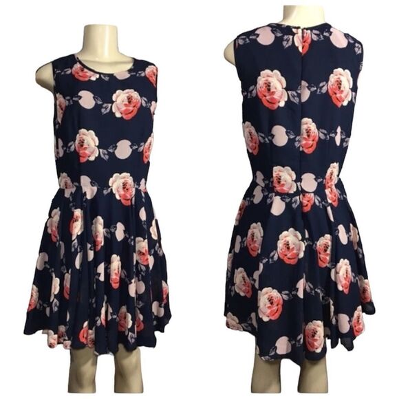 MAISON JULES FLORAL FIT &‎ FLARE SLEEVELESS MINI  DRESS MEDIUM FAIRY - Picture 2 of 10